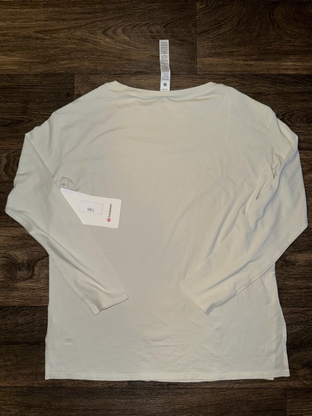 Lululemon NWT Relaxed Boat Neck Lightweight Long Sleeve Shirt Women’s 4 in Bone